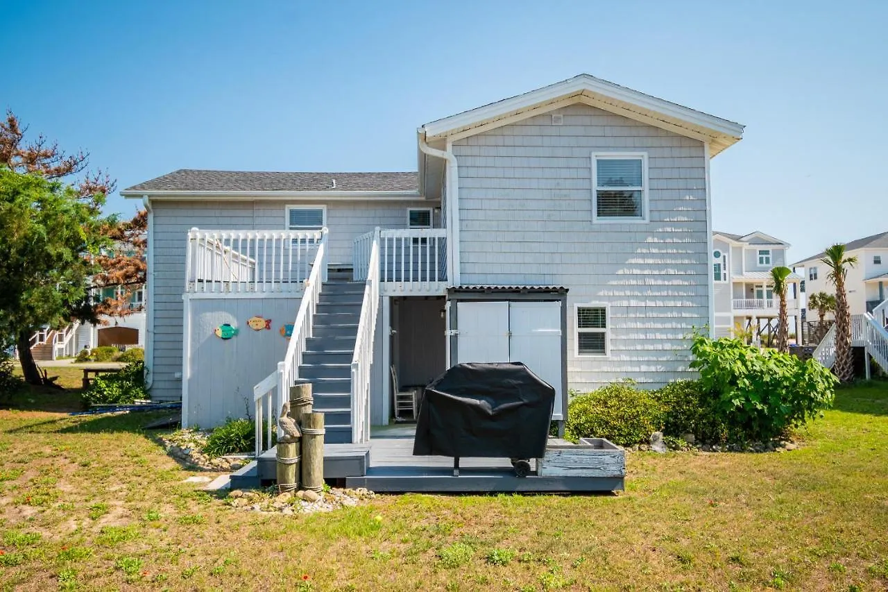 Sawyers Shore Shack By Oak Island
