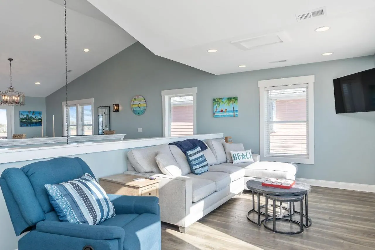 The Treasure Chest By Holiday home
