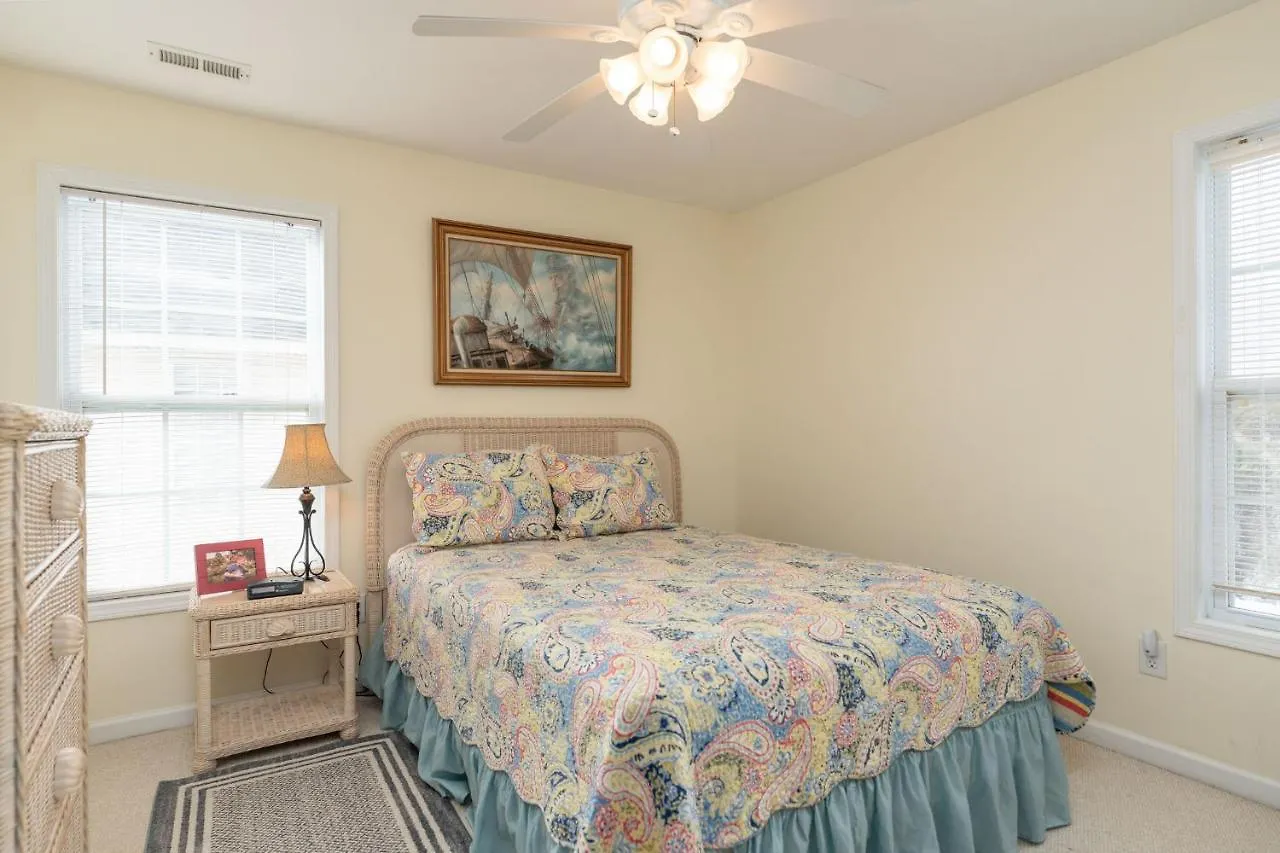 Holiday home Cox Landing By