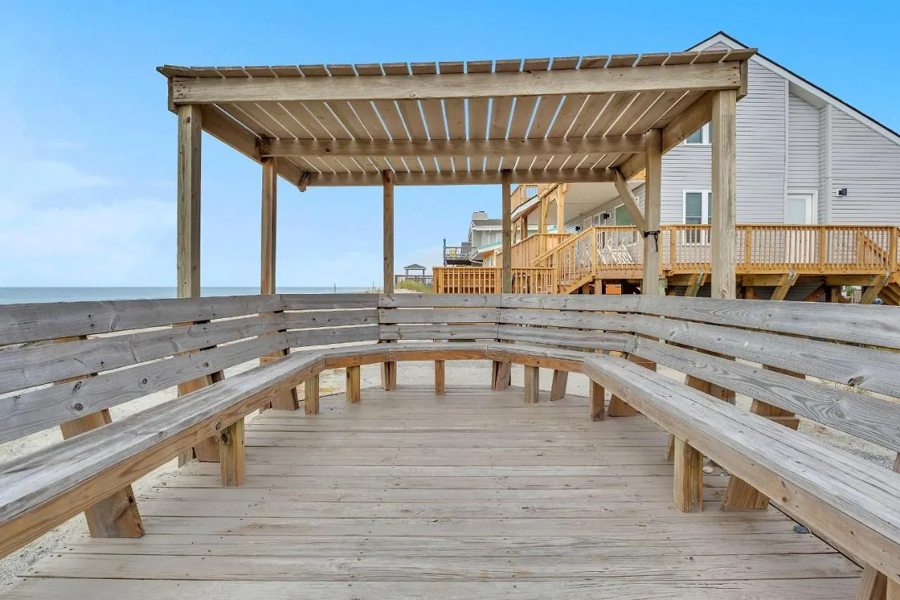 Holiday home Wahoo By Oak Island