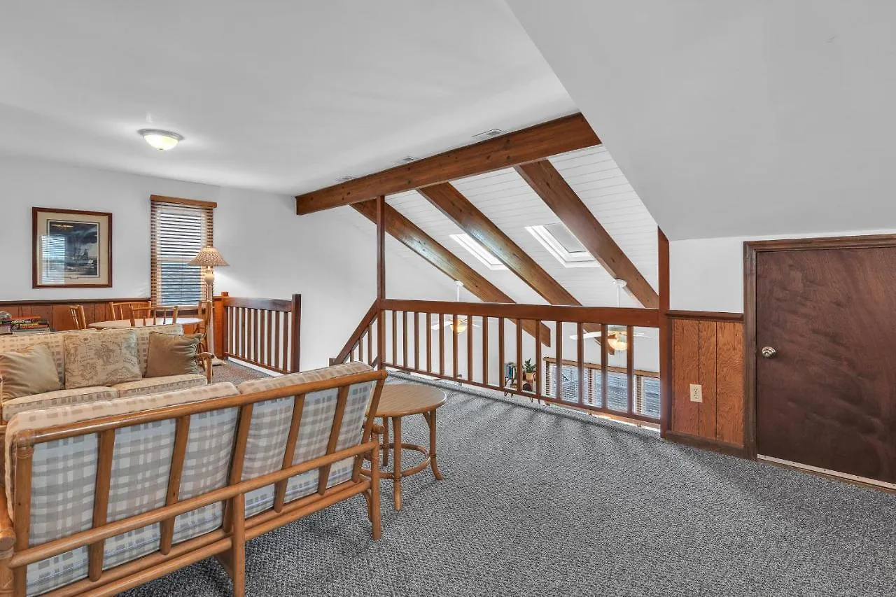 Holiday home Wahoo By Oak Island