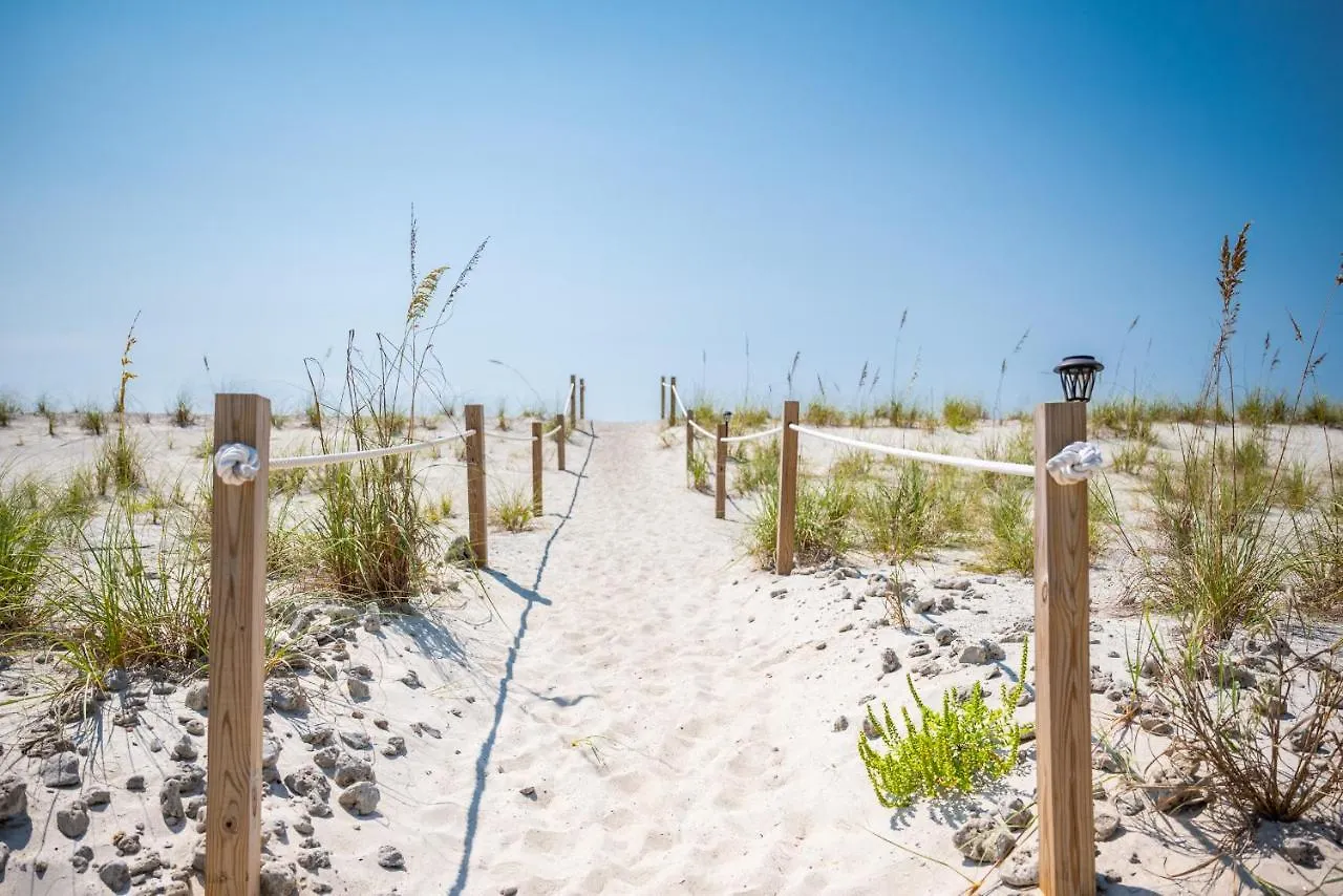 Daze At Sea By Oak Island