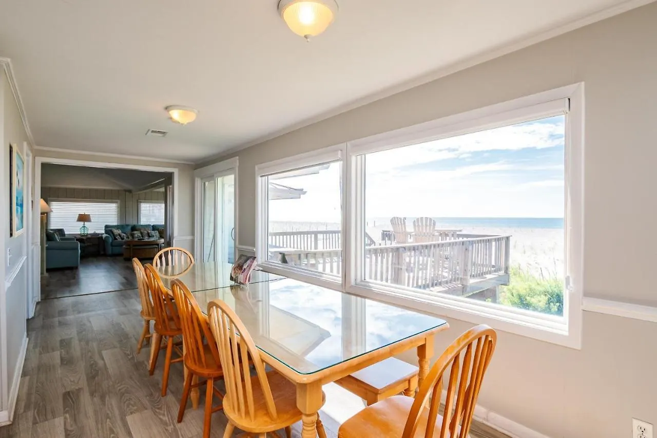 Daze At Sea By Holiday home Oak Island