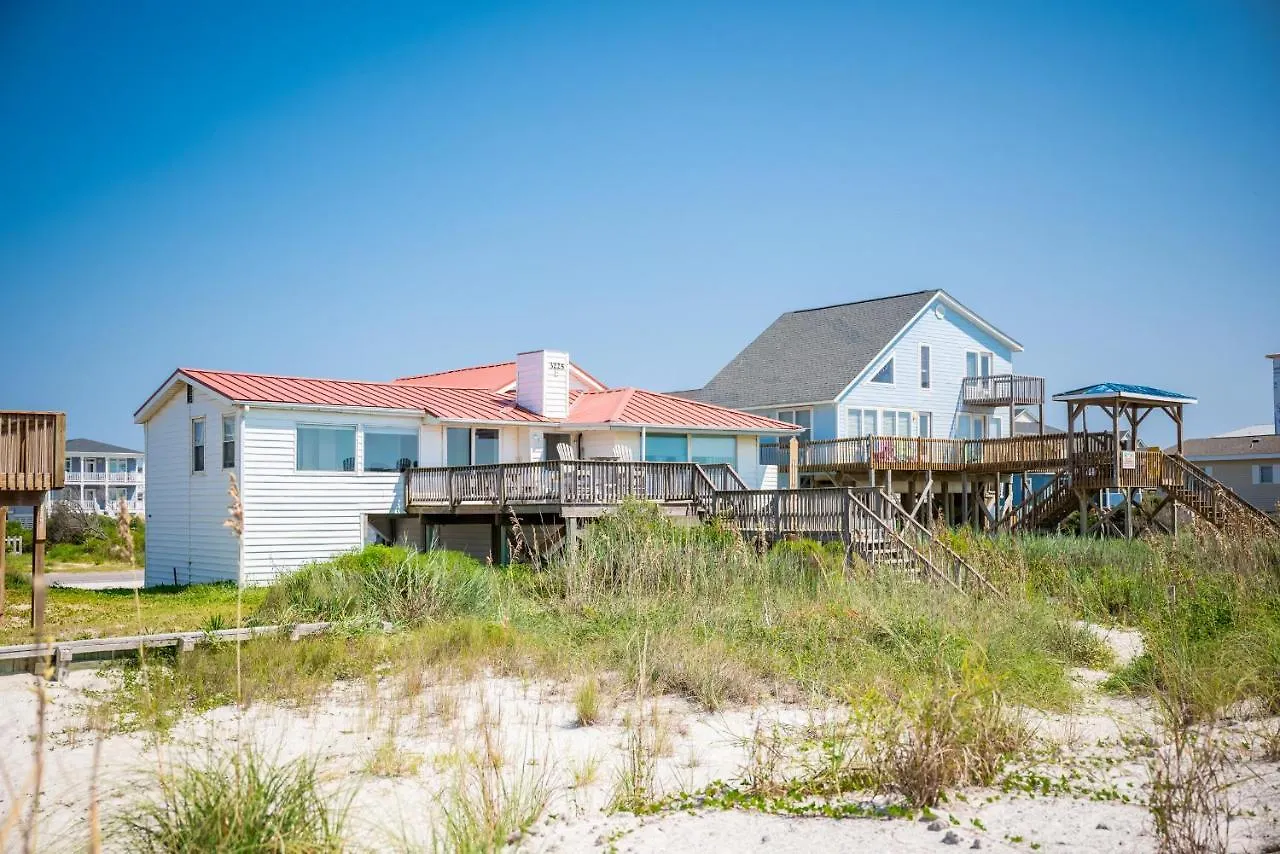 Holiday home Daze At Sea By Oak Island