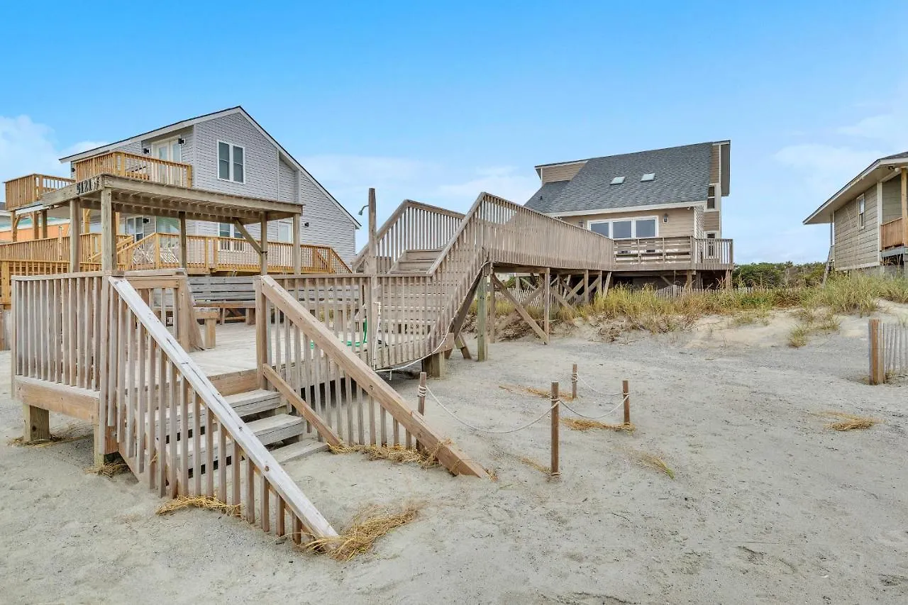 Holiday home Wahoo By Oak Island