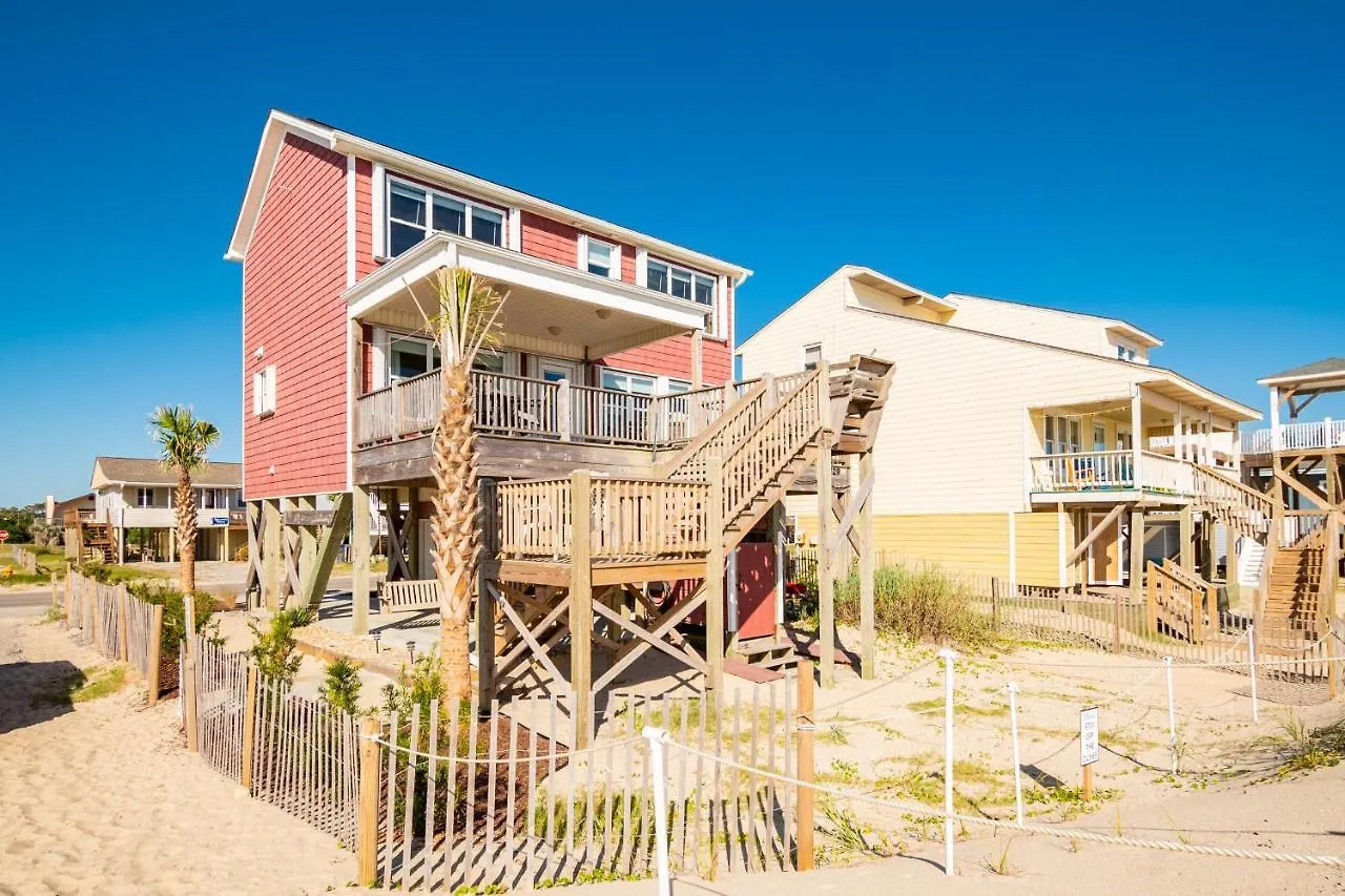 A Roja By Oak Island