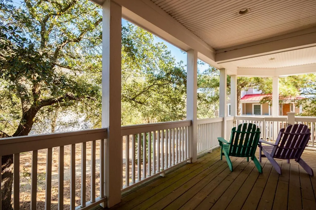 Alta Mira By Oak Island