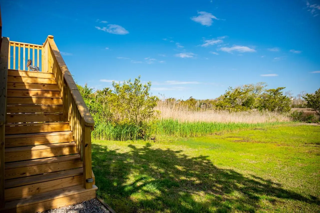Pelican Park By * Oak Island