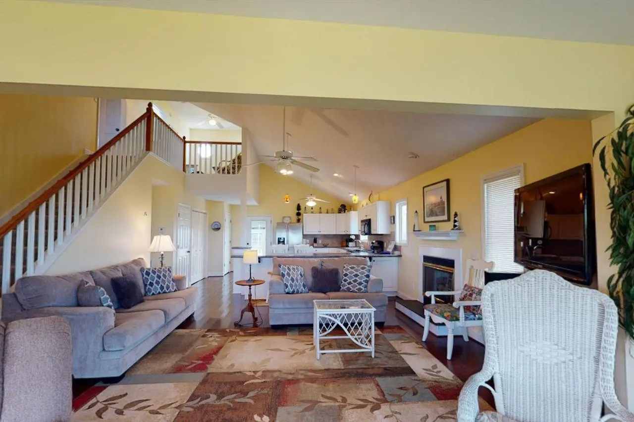 Holiday home Sound Bite By *