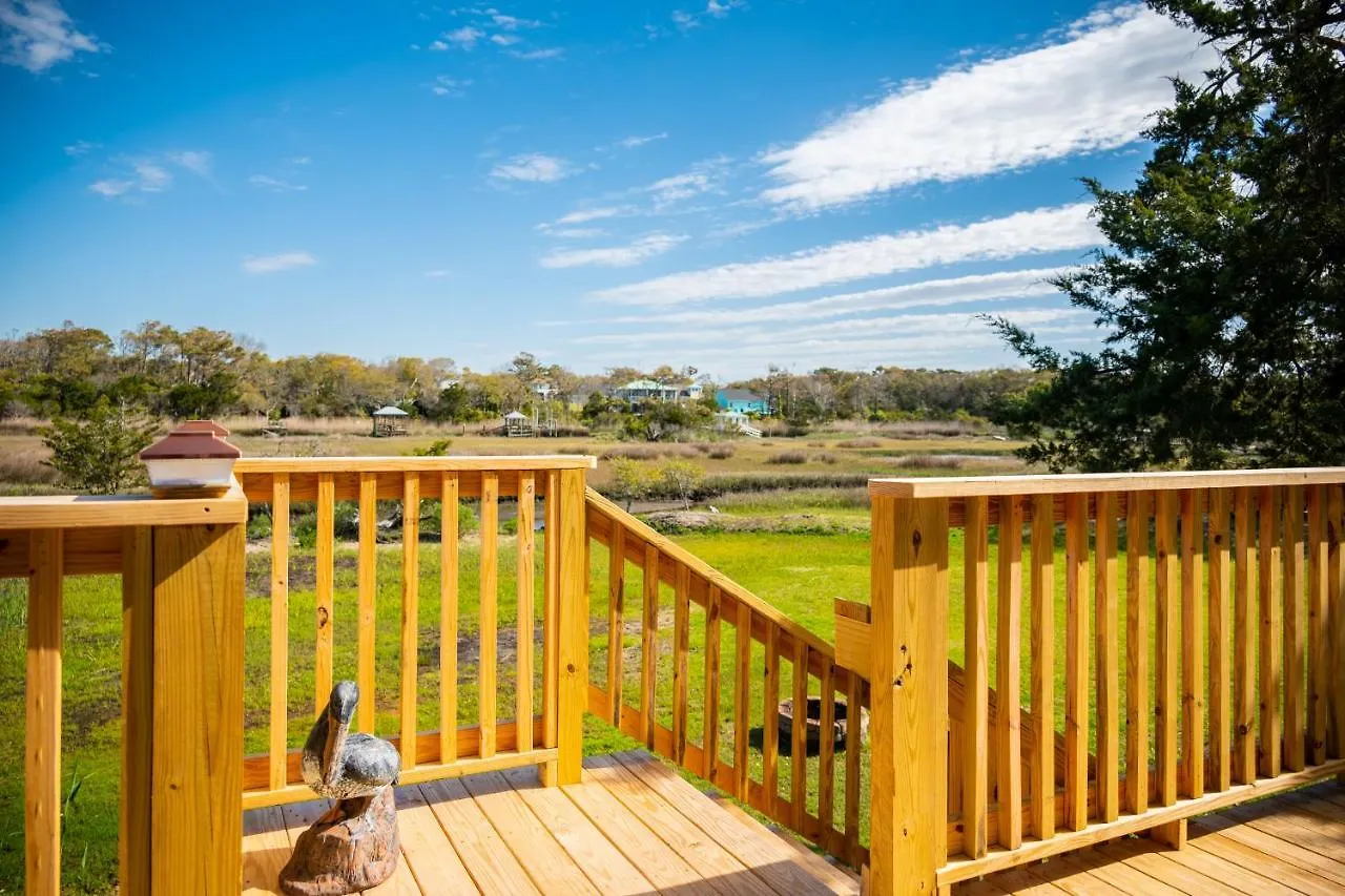 Pelican Park By * Oak Island