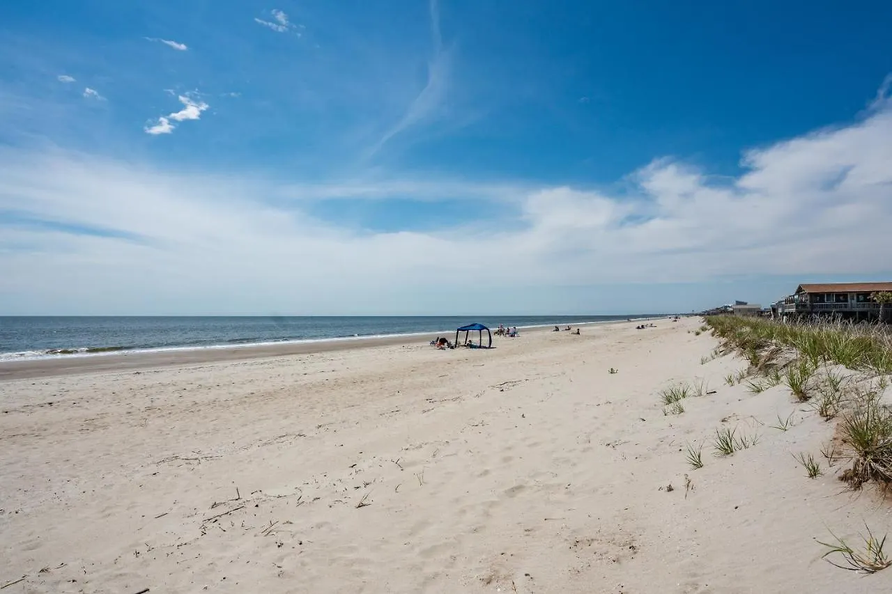 Fish Tales Oak Island