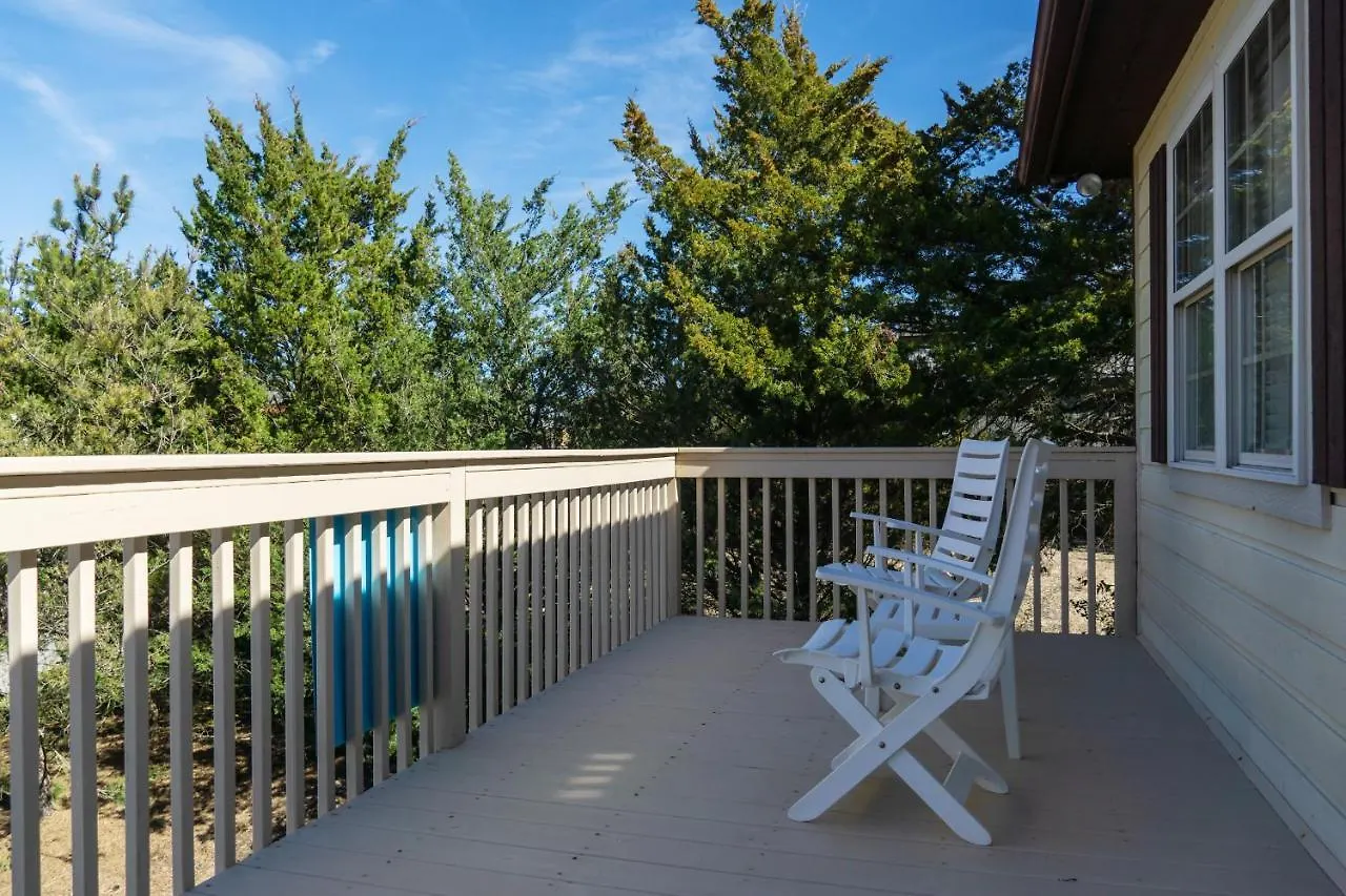 Pelican Palace By Holiday home