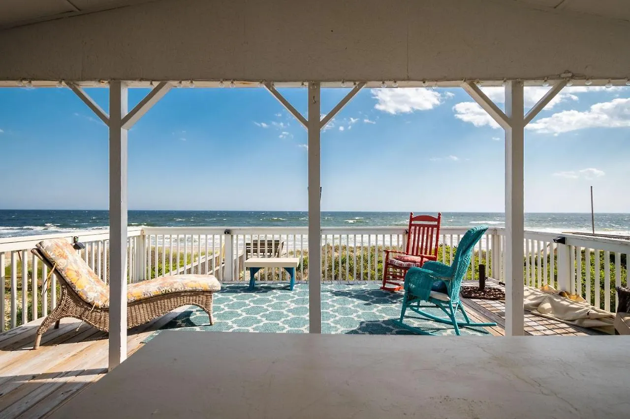 Sea And Sound Holiday home Oak Island