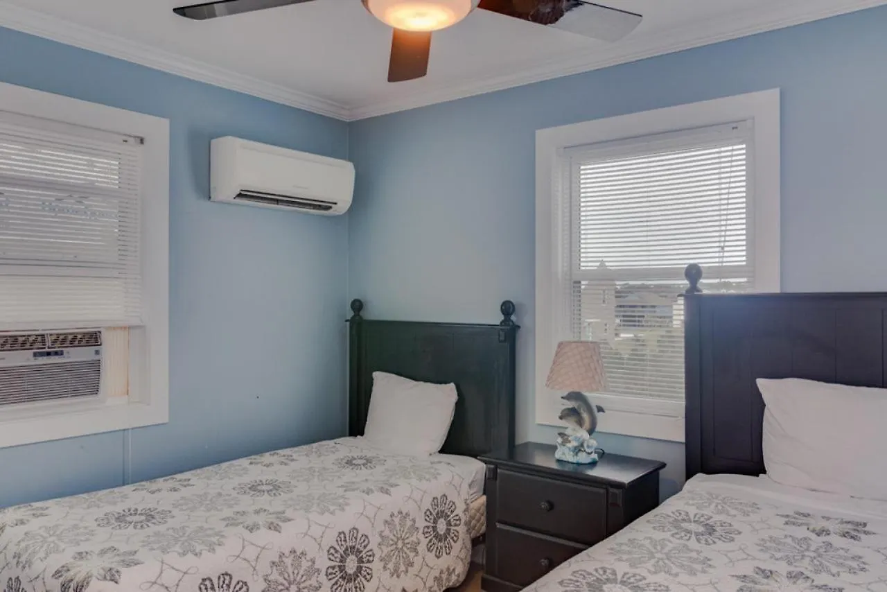 Another Experience By Holiday home Oak Island