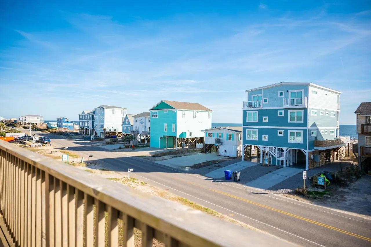 Beachypeachykeen By * Oak Island