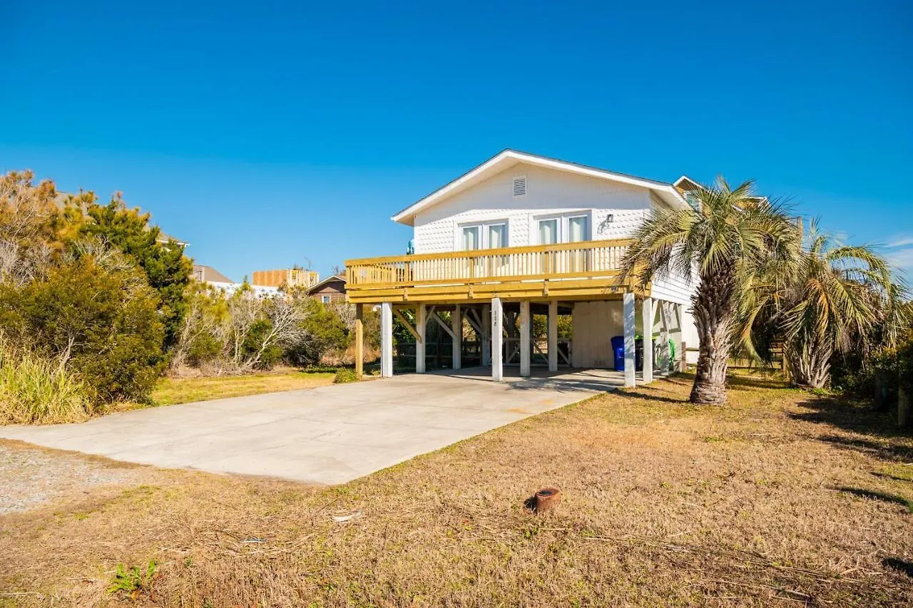 Splendid Days By Oak Island