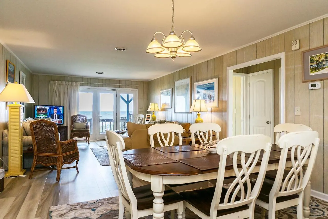 Surfsong By Holiday home *