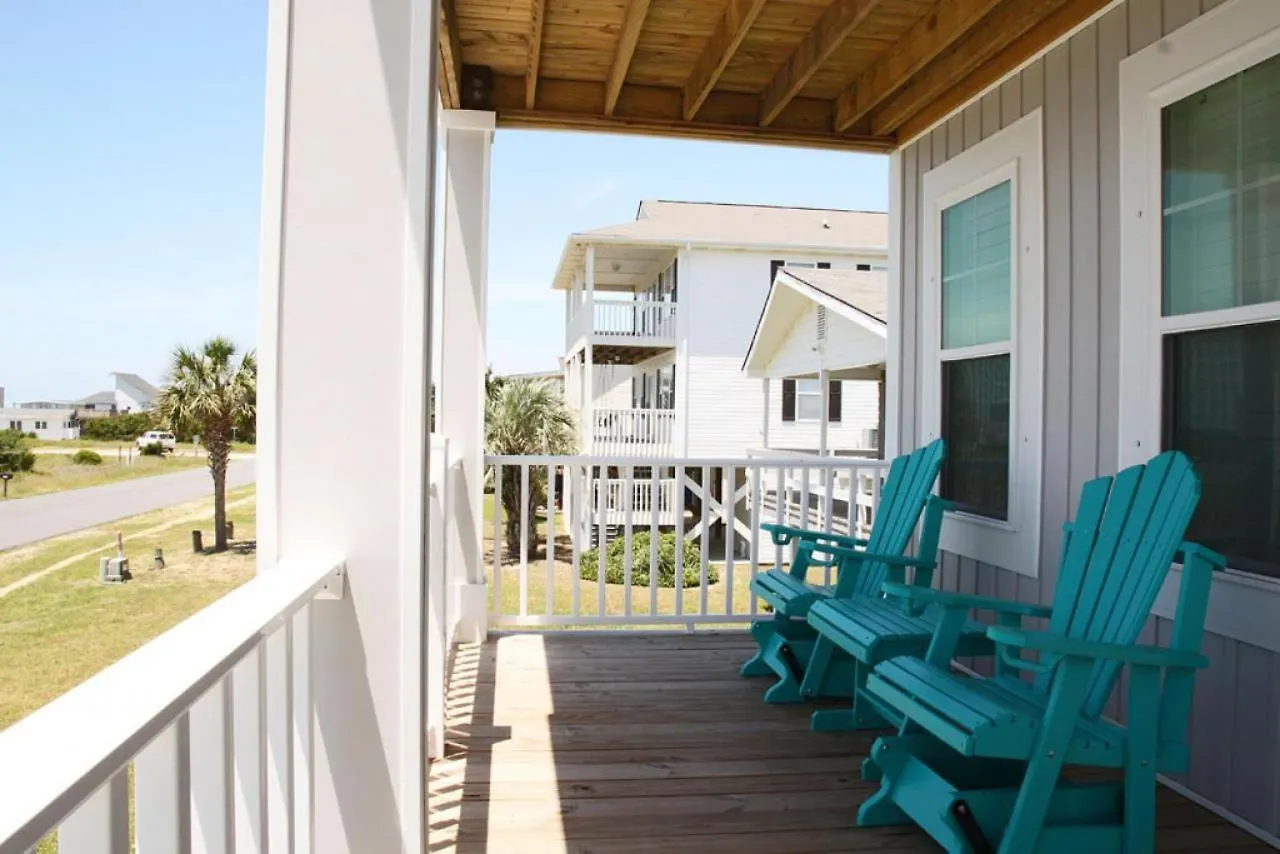 Holiday home Porpoise Driven Life By