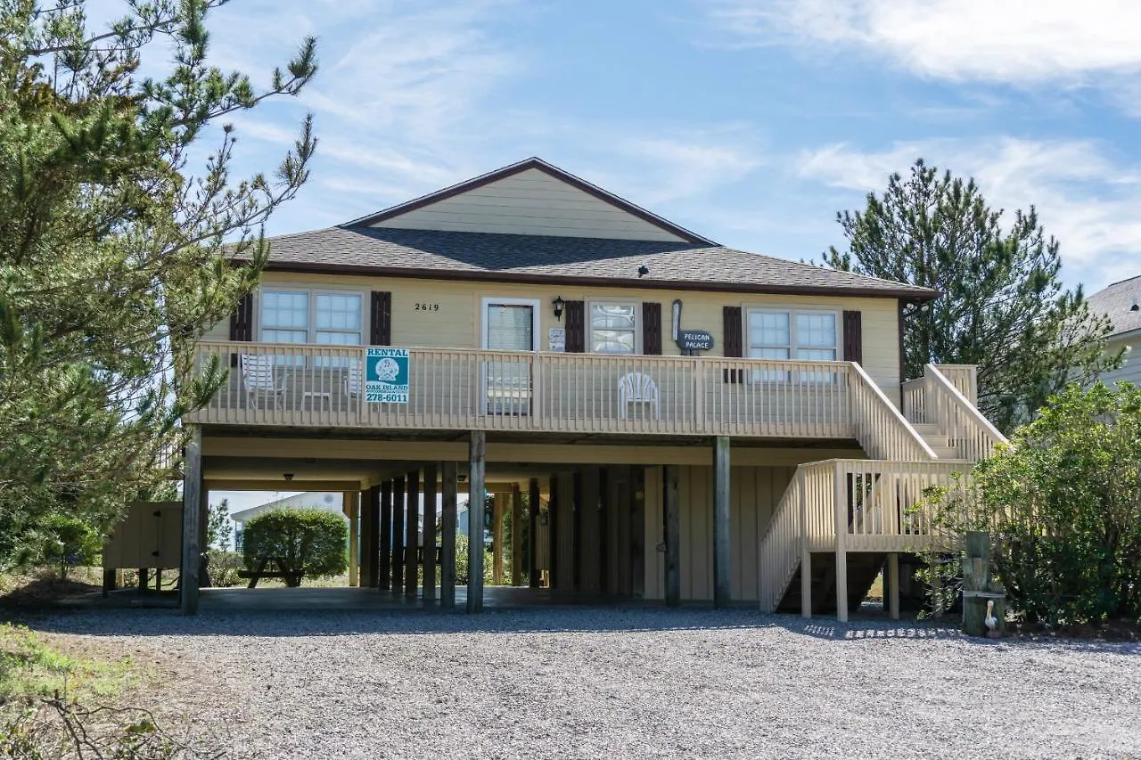 Holiday home Pelican Palace By