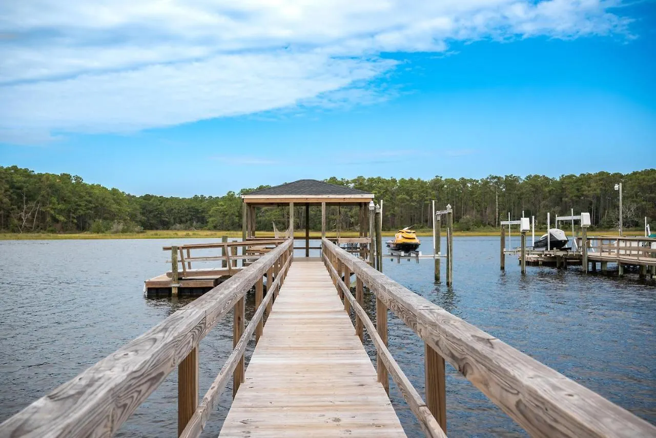 Waterway Haven By Oak Island