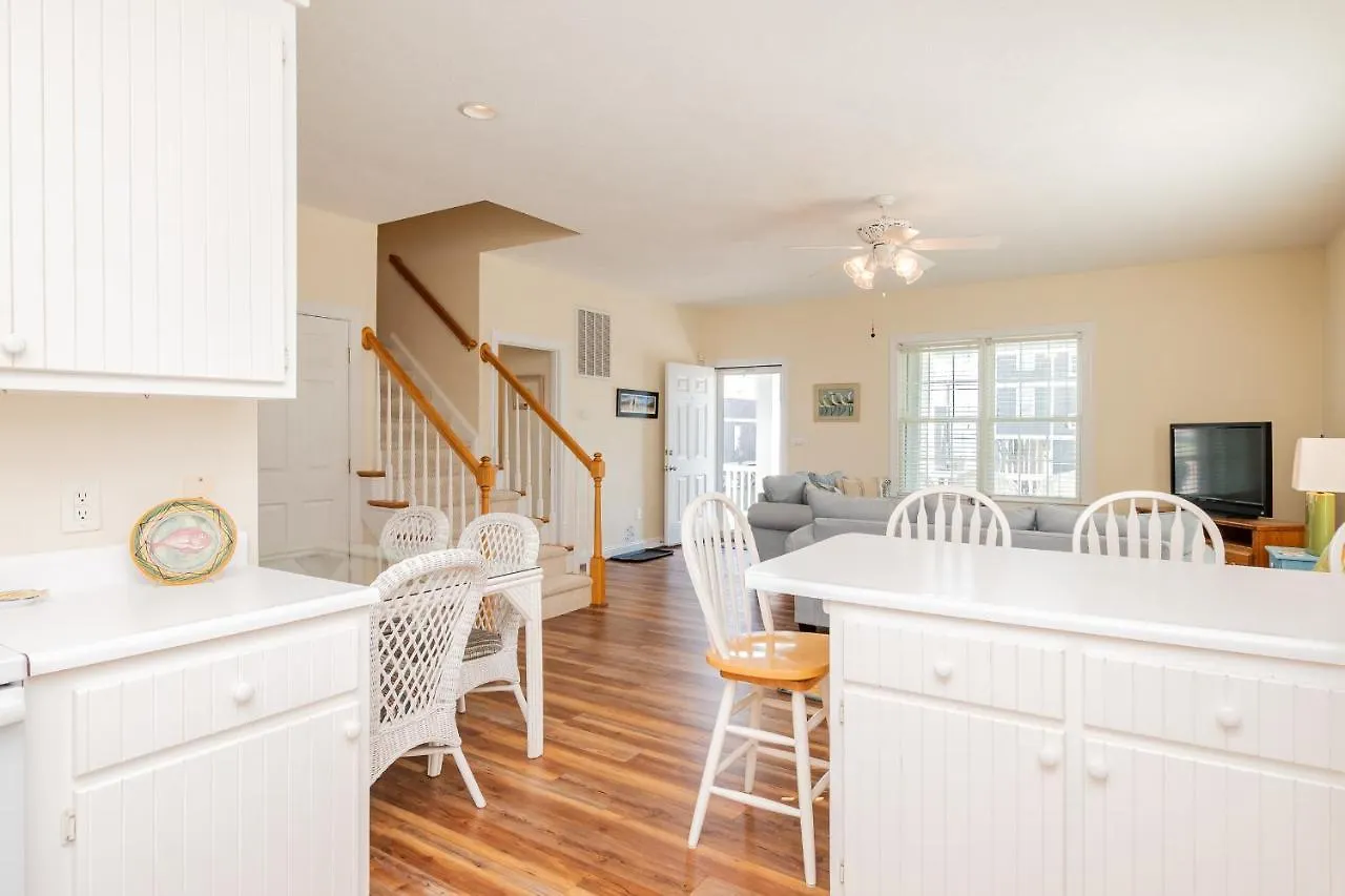 Joy By Oak Island