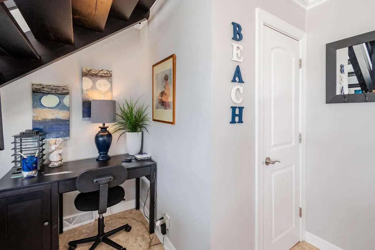Just Beachy By * Oak Island