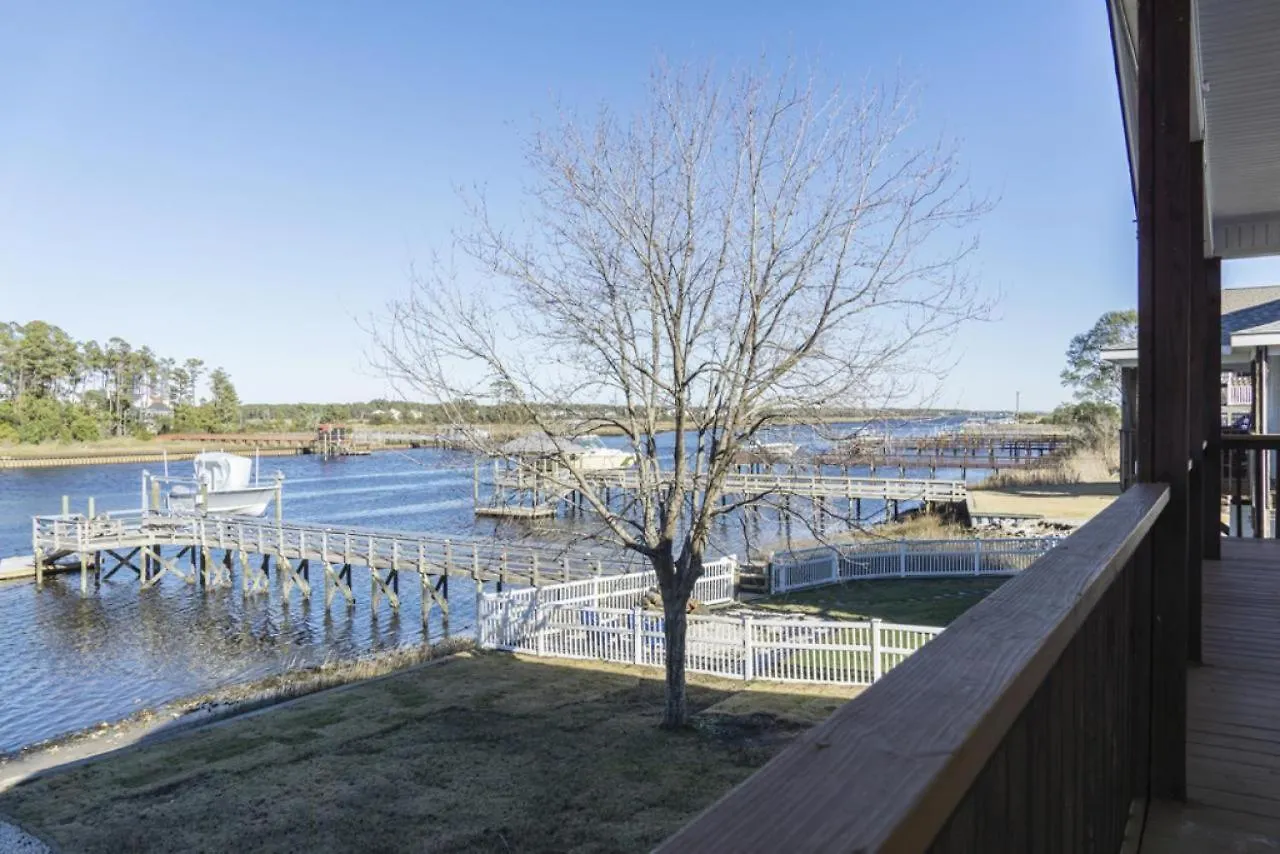 Holiday home Blue Fish Shack By Oak Island
