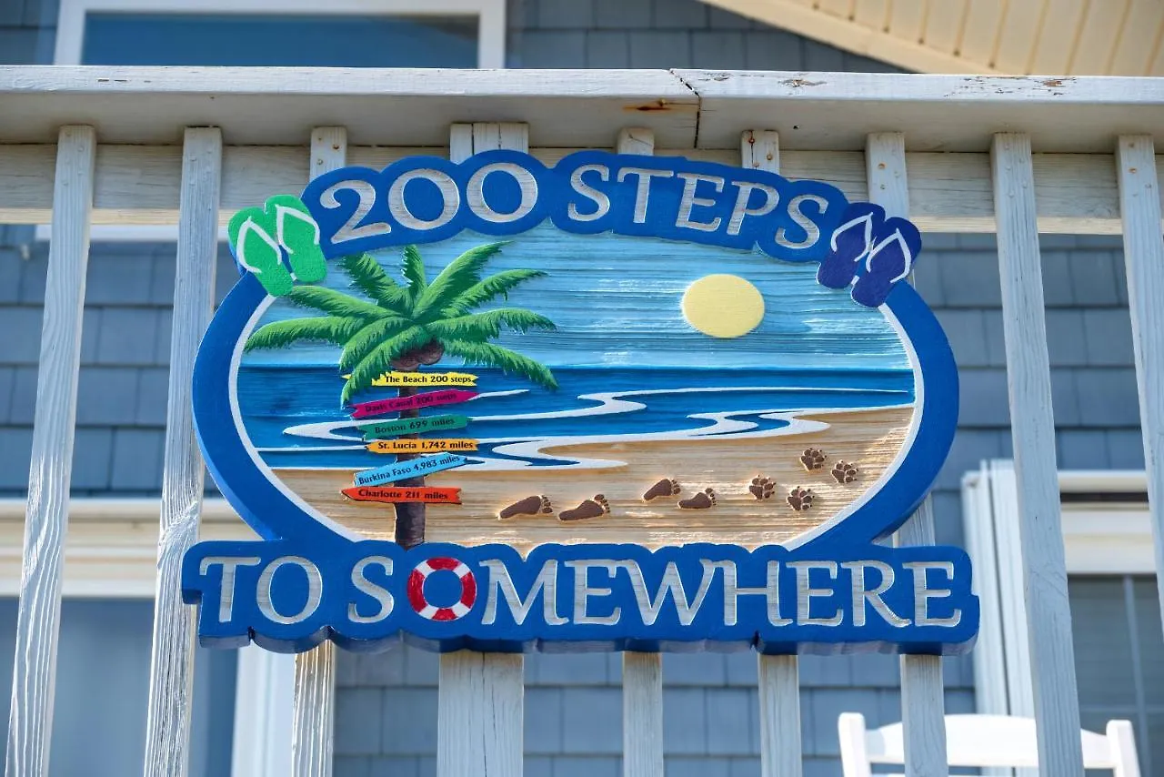200 Steps To Somewhere Holiday home *