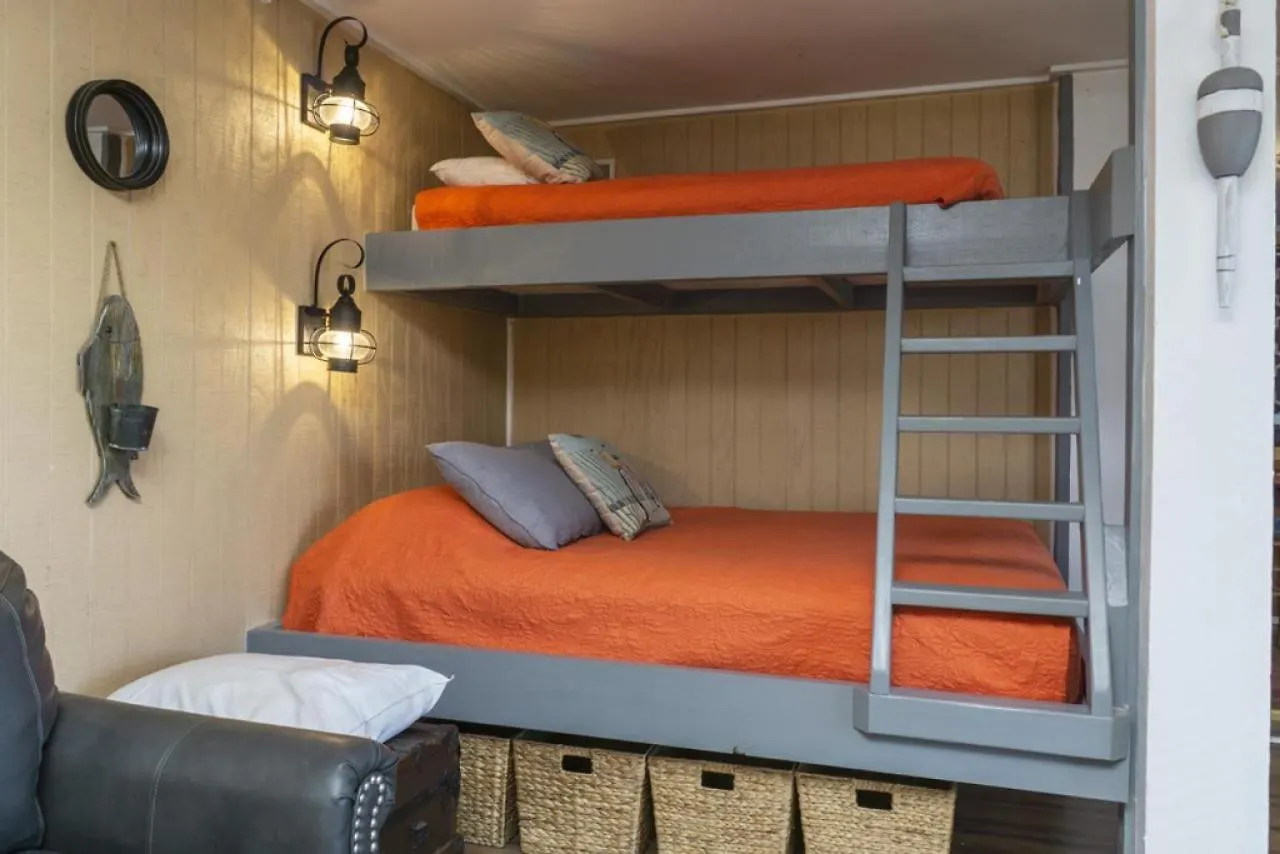 Blue Fish Shack By Holiday home *