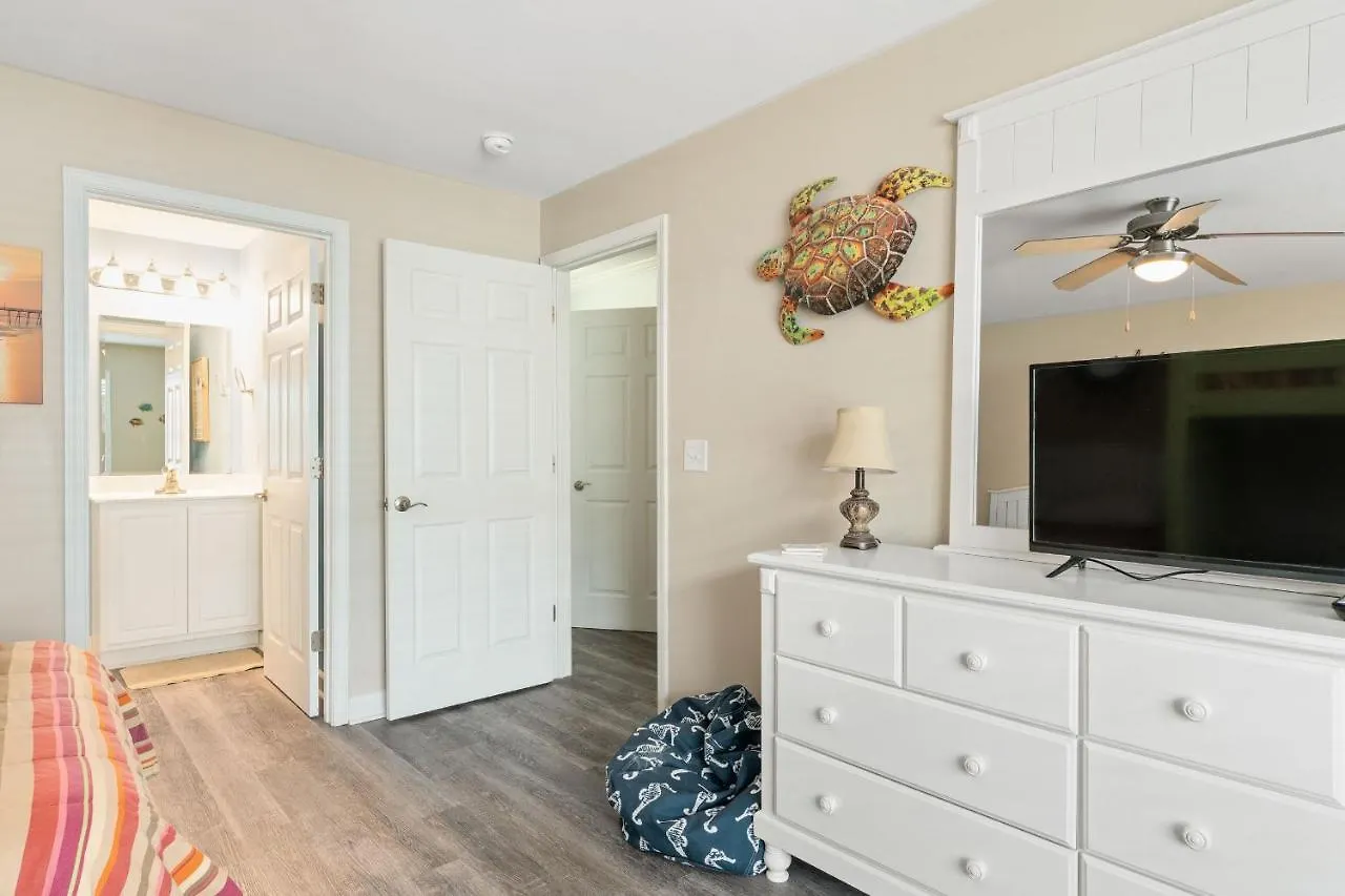 Sea Esta Holiday home Oak Island
