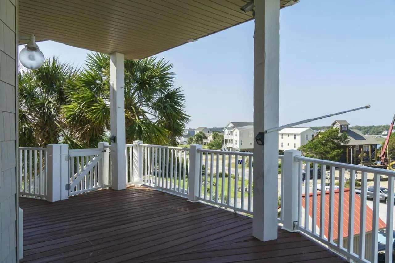Holiday home Island Tower By Oak Island