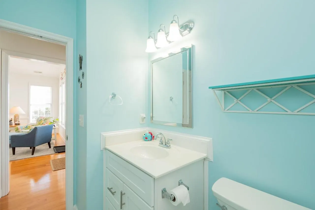 Sea Glass By Holiday home