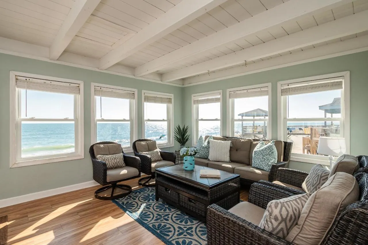 A Little Nauti By Holiday home