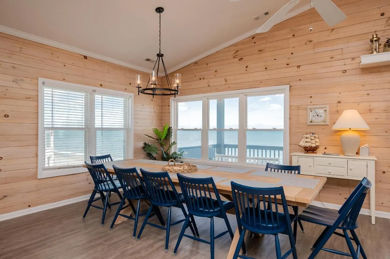 Casa Bianca By Oak Island