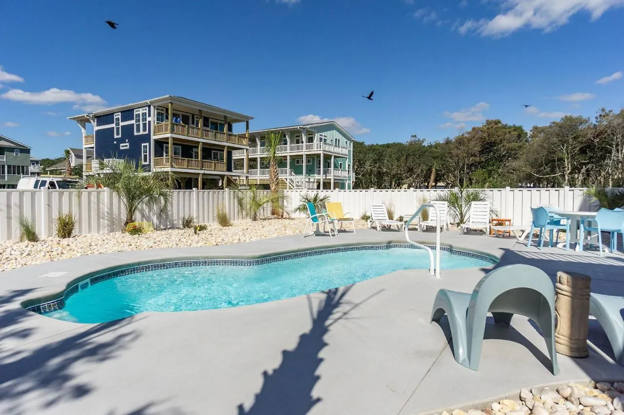 Stairway To Haven By Holiday home Oak Island