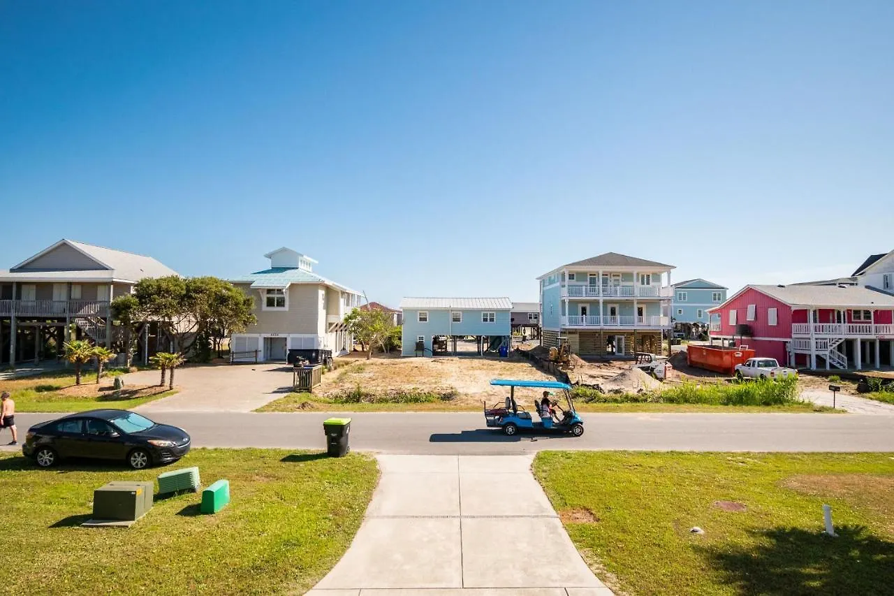 Lost Shaker Of Salt By Holiday home Oak Island