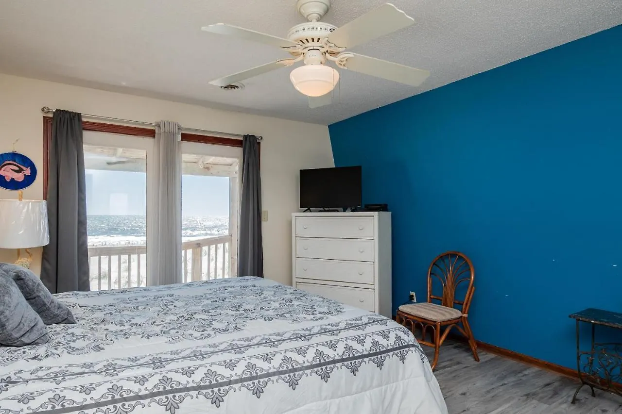 Divine Intervention By Holiday home Oak Island