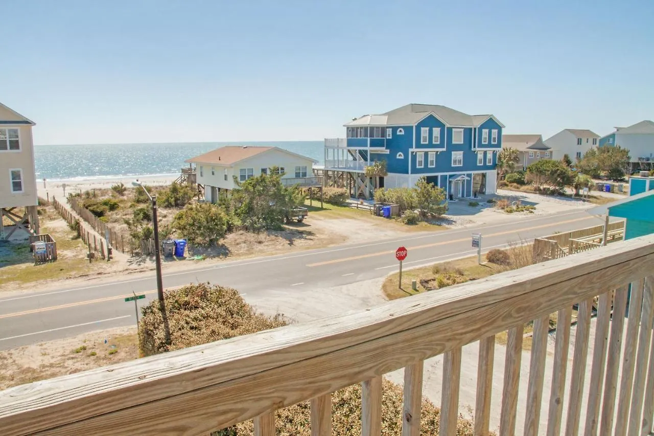 Southern Horizons By Oak Island
