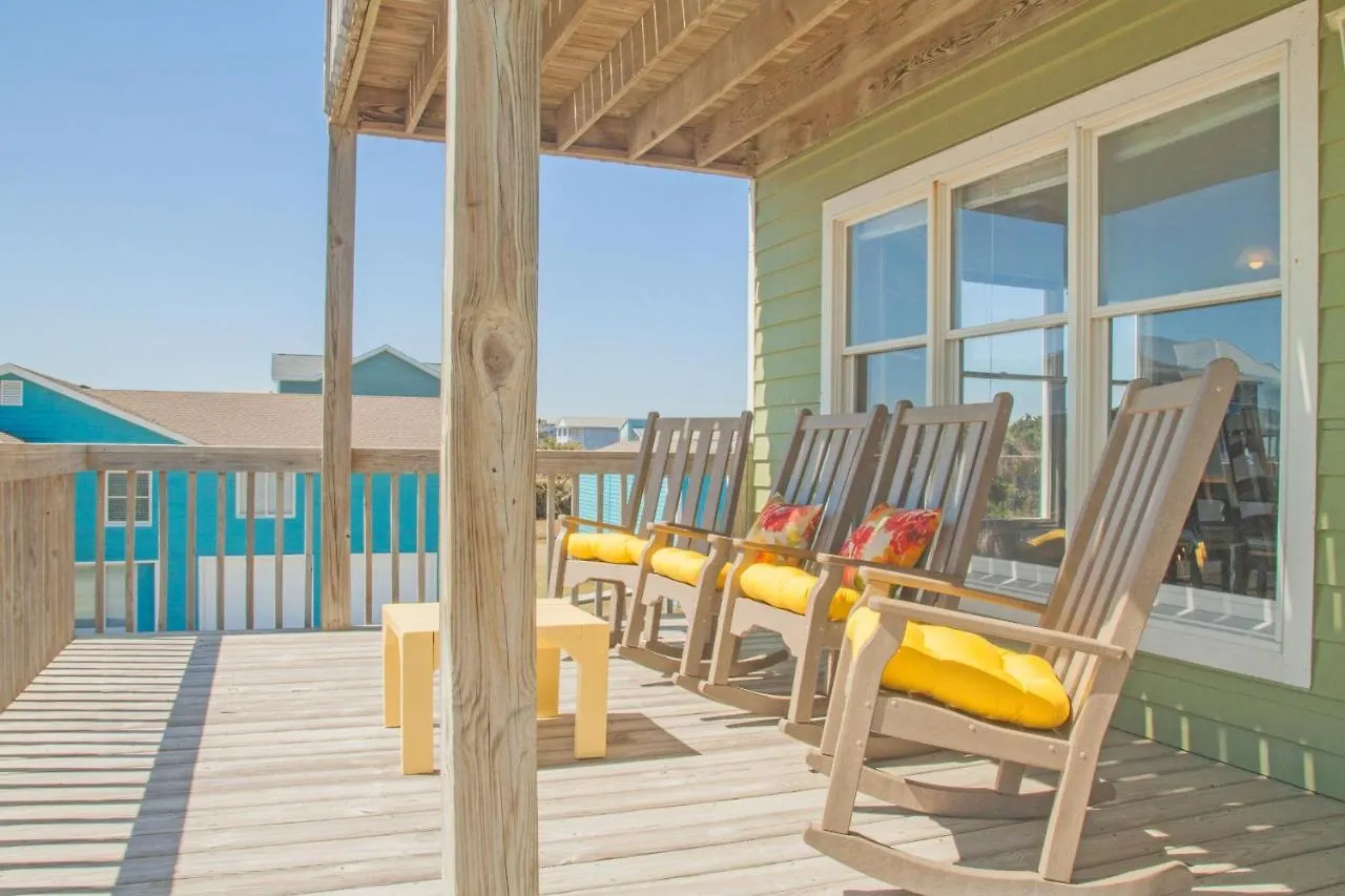 Southern Horizons By Oak Island