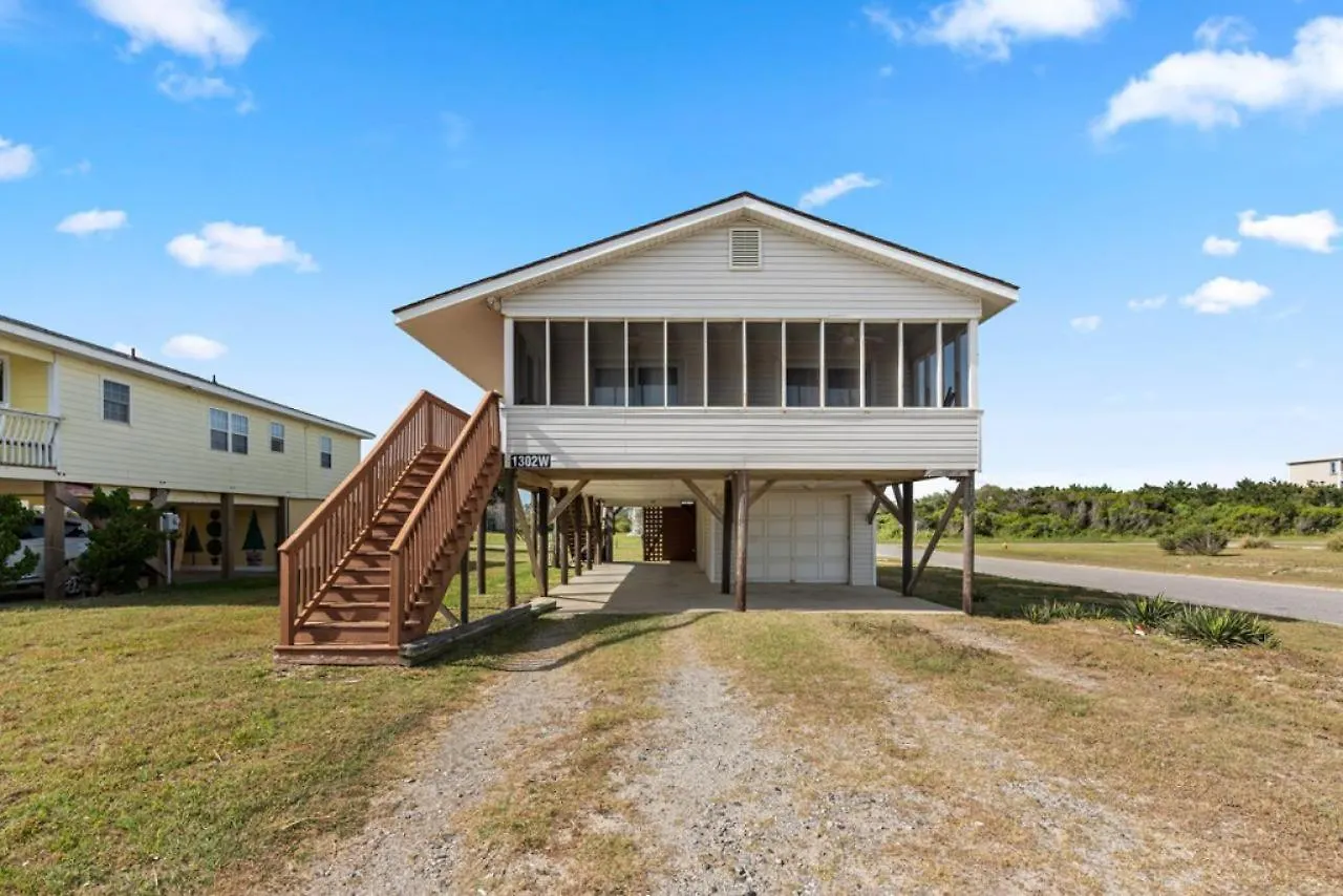 Holiday home A Music Paradise By