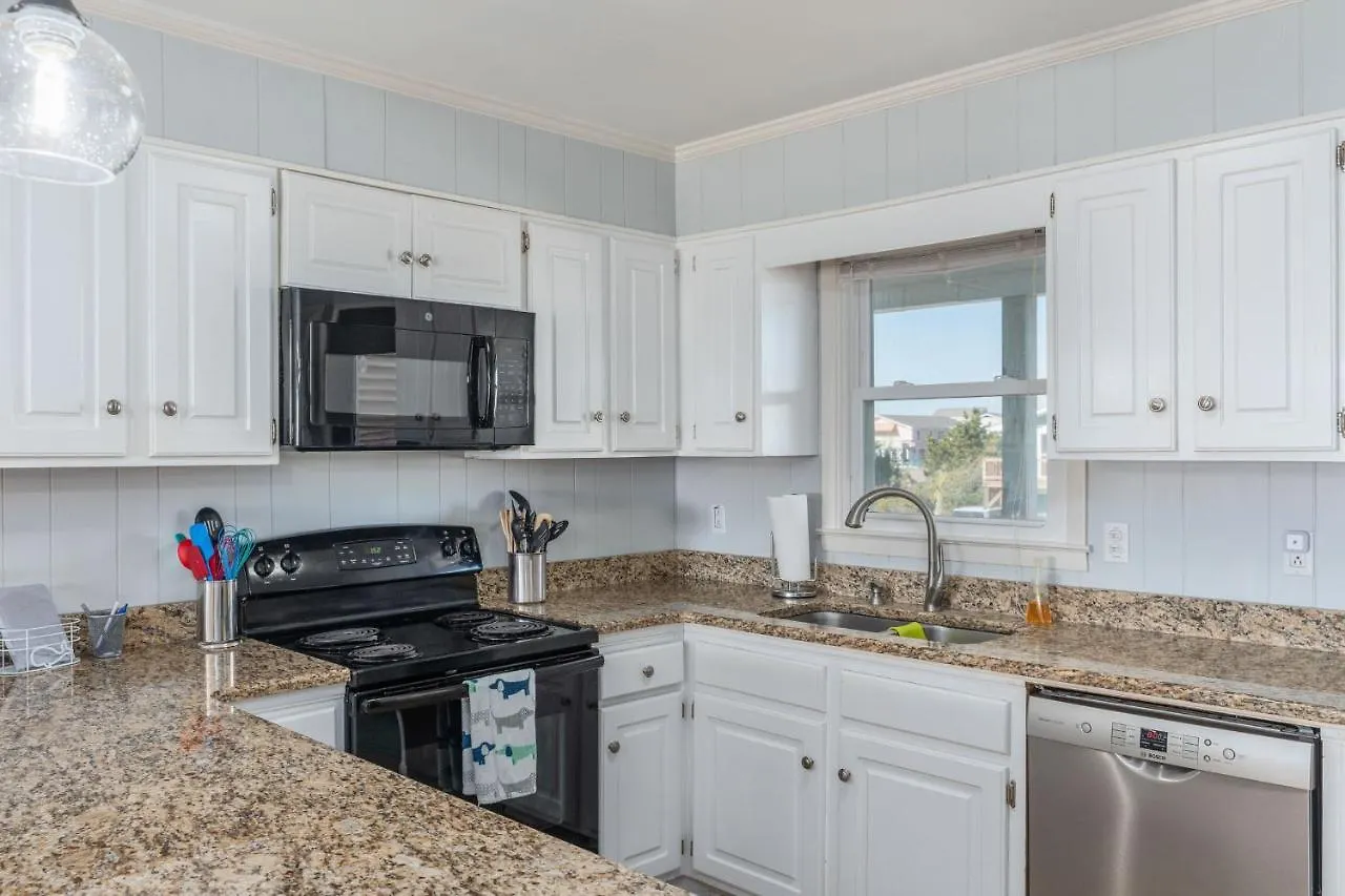 Holiday home Big Cahoona Hill By Oak Island