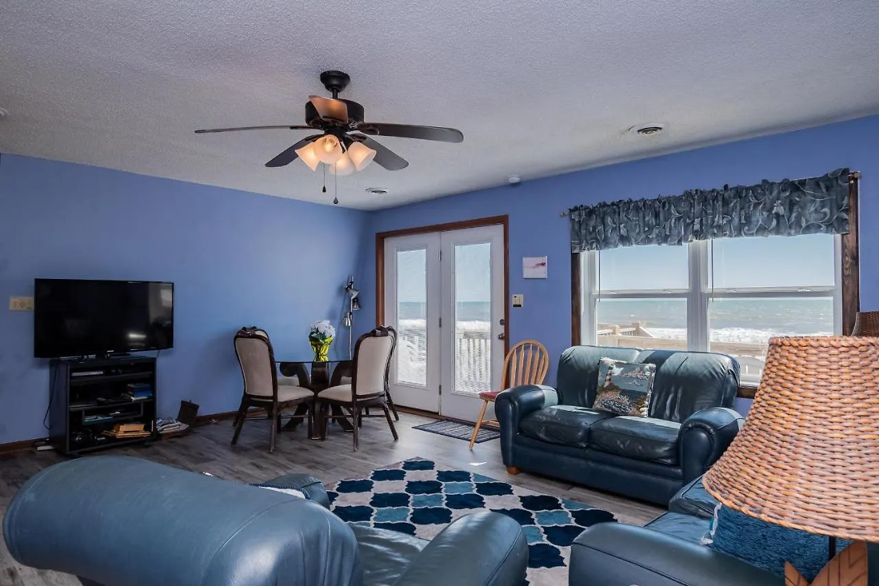 Holiday home Divine Intervention By Oak Island