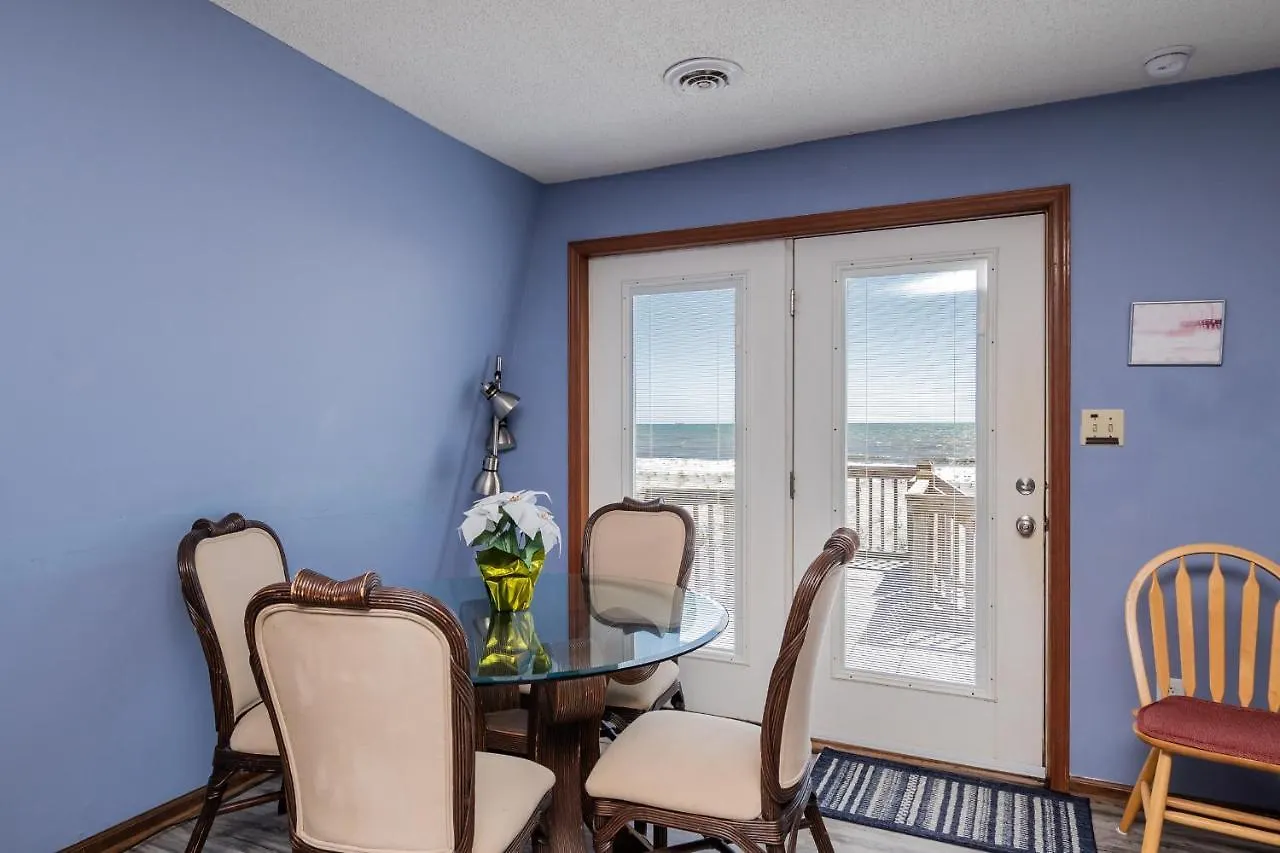Holiday home Divine Intervention By Oak Island