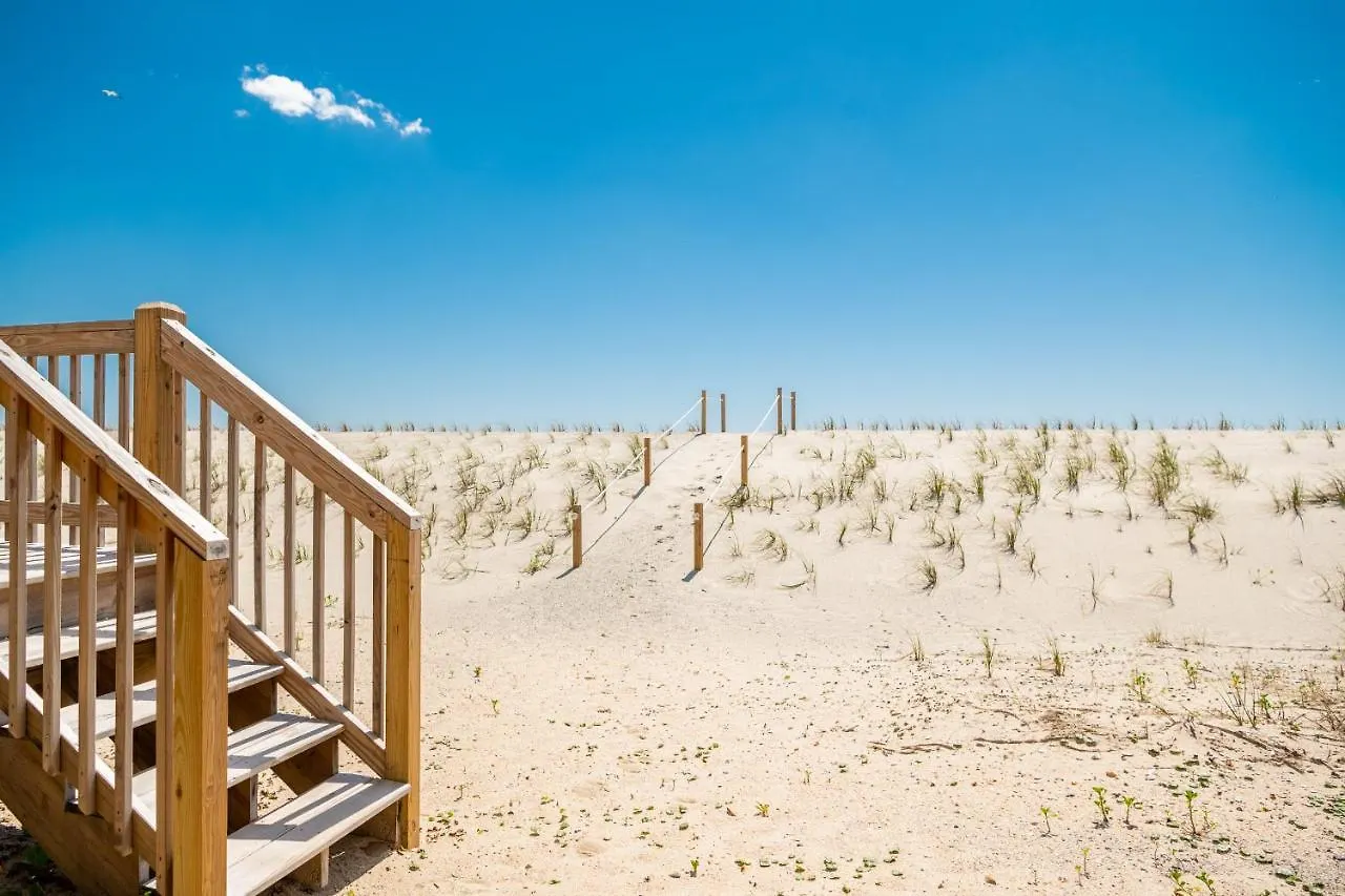 Holiday home Divine Intervention By Oak Island