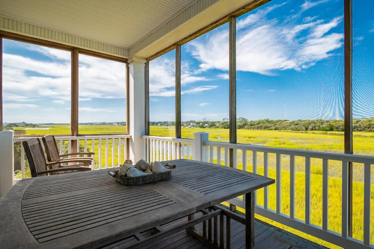 Coastal Living By * Oak Island