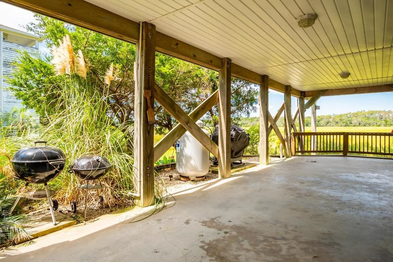 Coastal Living By * Oak Island