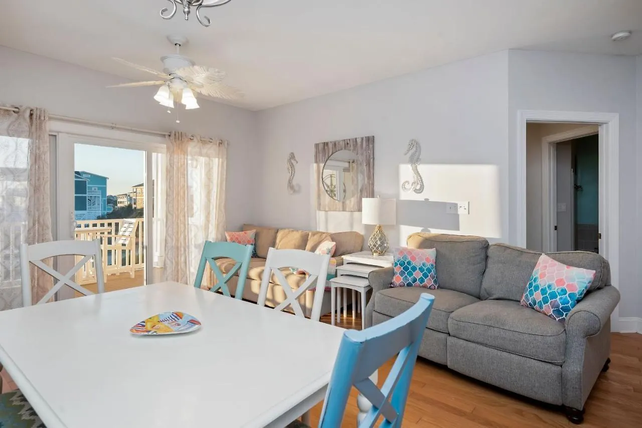 Salty Girl Holiday home Oak Island