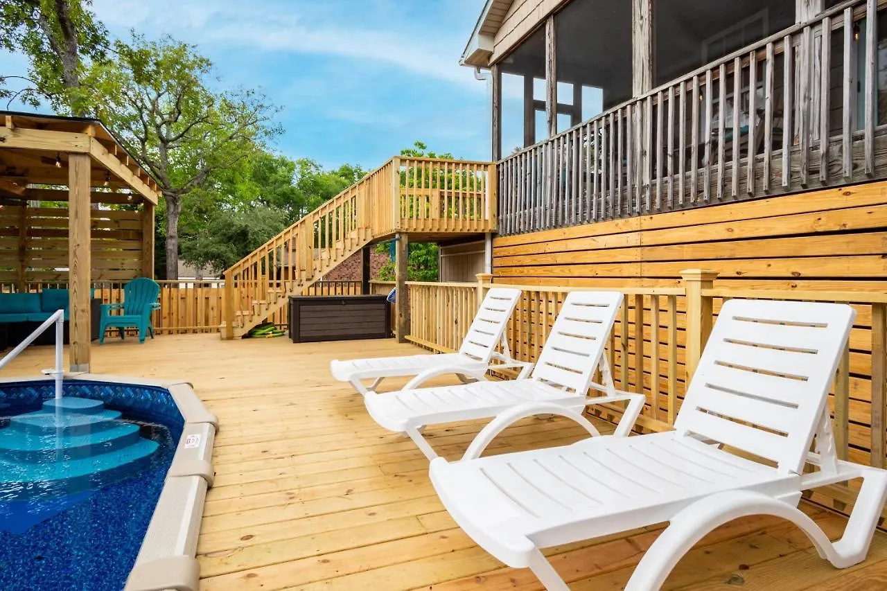 Woodlands Wonder By Holiday home *