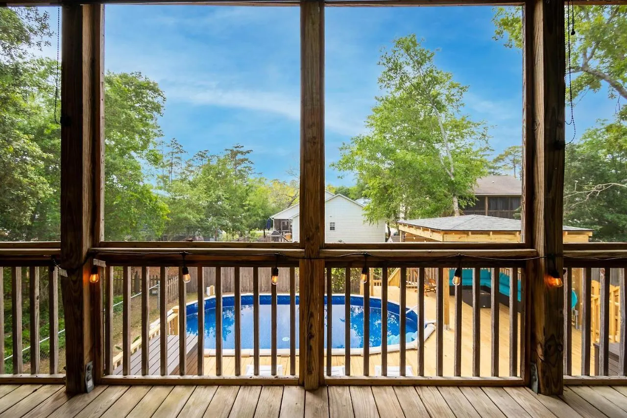 Woodlands Wonder By Holiday home