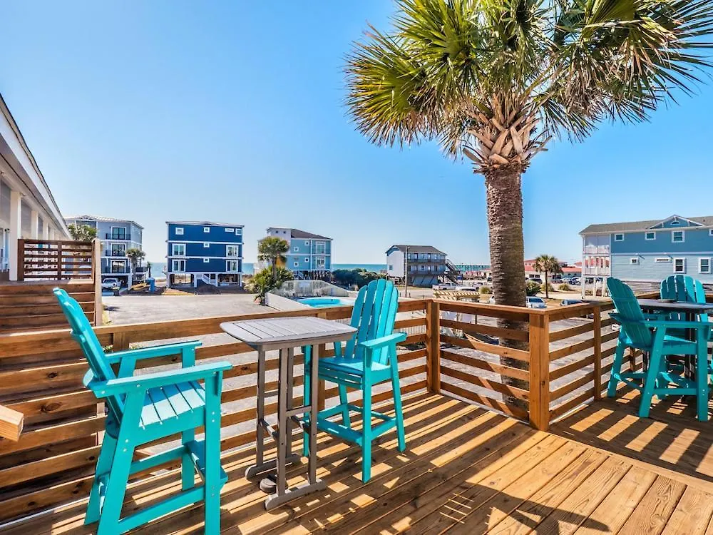 The House At By Carolina * Oak Island